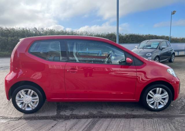 2016 Volkswagen Up 1.0 High Up 3dr, VERY LOW MILEAGE, ONE OWNER